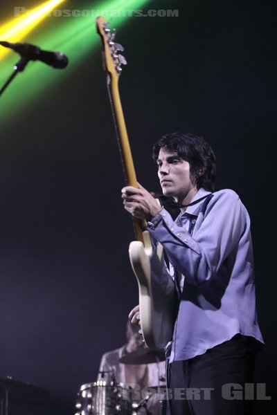 TEMPLES - 2023-09-18 - PARIS - La Cigale - Thomas Edward James Walmsley - Rens Ottink